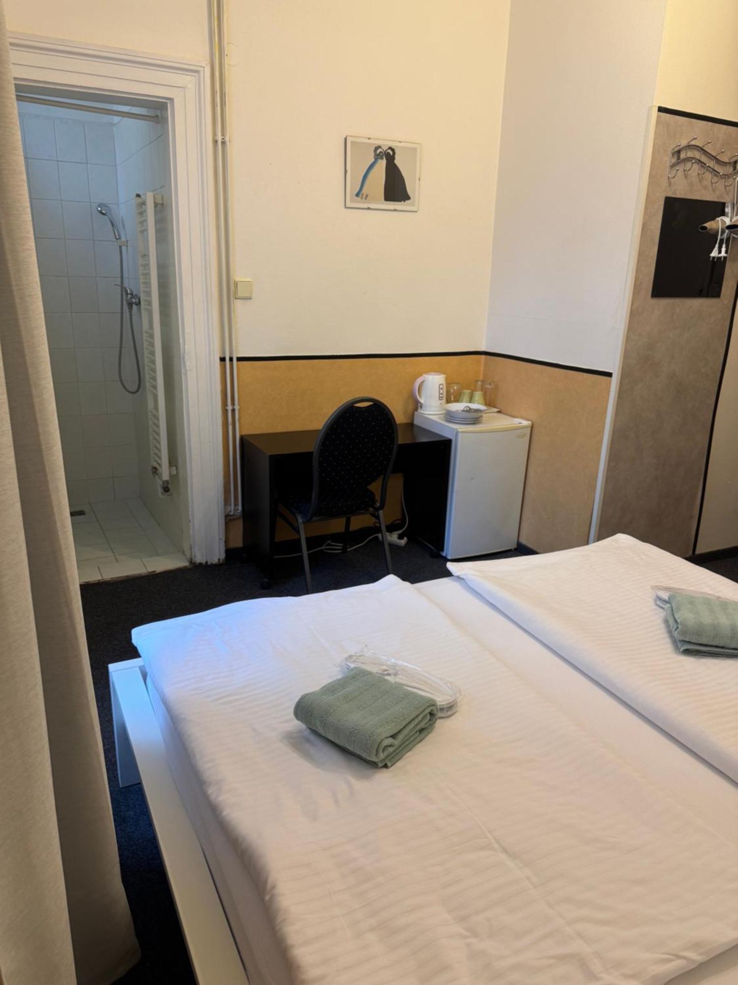 Welcome Hostel & Apartments Praguecentre ภายนอก รูปภาพ